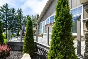 Elegant & Unobstructed Views with TOPLESS GLASS RAILING