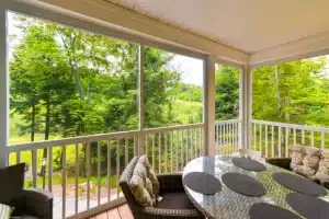 Integrated Screen Railing wall – Sleek & Durable Outdoor Protection