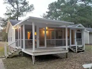 Integrated Screen Railing – Sleek & Strong Outdoor Protection